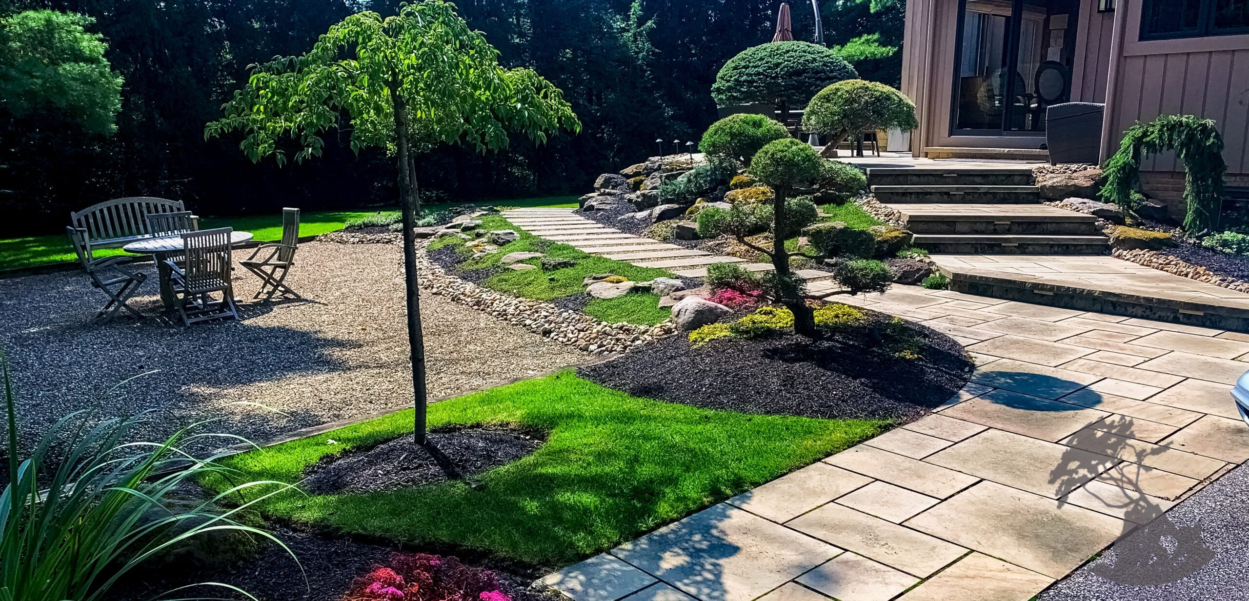 professional horticulture and mulch services